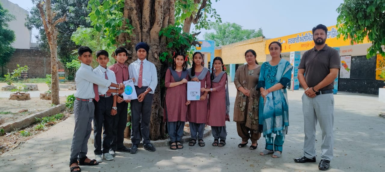 Earth Day was celebrated at Government Middle School Thenda Chipra